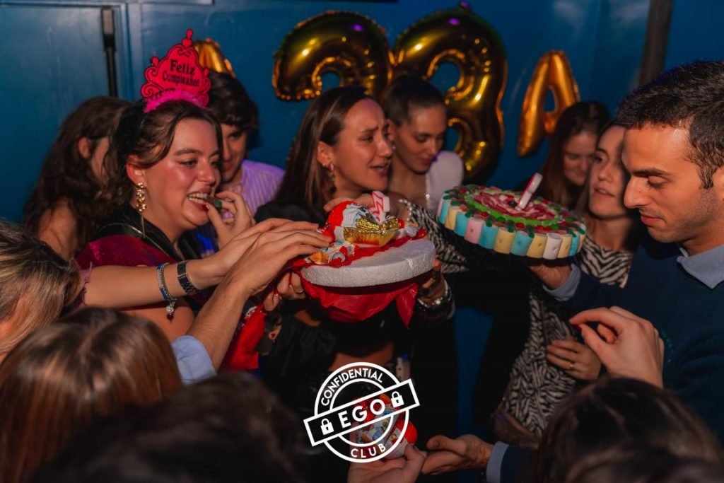 12 Tarjetas De Invitación De Cumpleaños Para Niños, Adultos